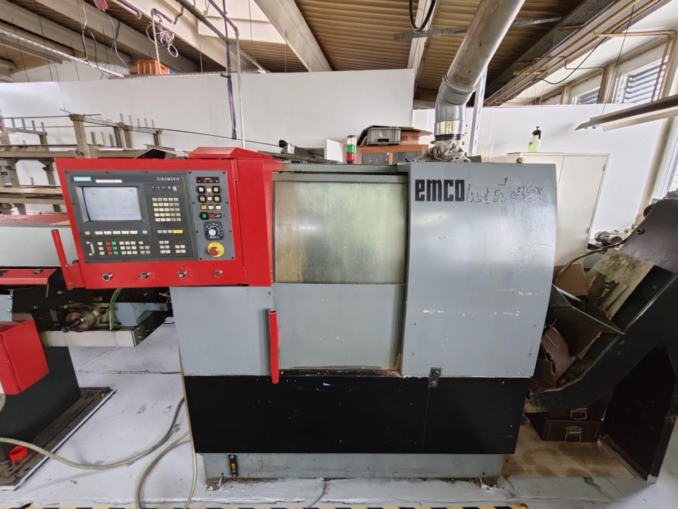 CNC machining center-1